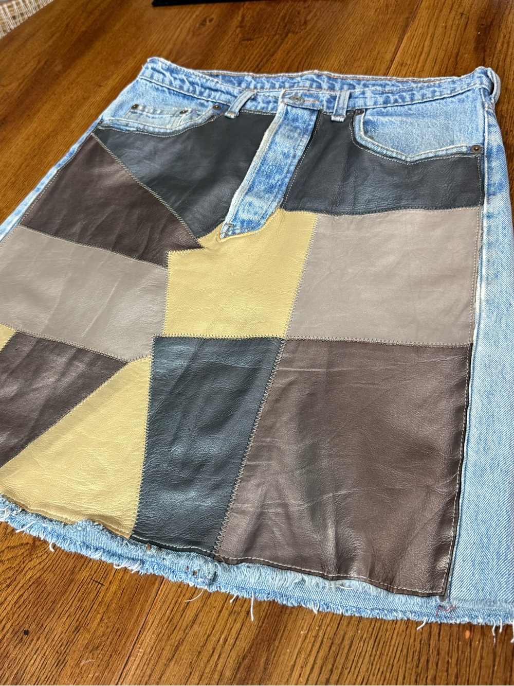Vintage Leather Patchwork Skirt Upcycled Levi’s 501 Denim Jeans Size 12 - Picture 16 of 16